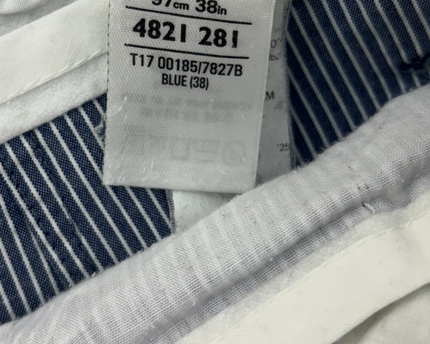 Marks & Spencer Striped Gray Cargo Shorts - XXL | Waist: 38"