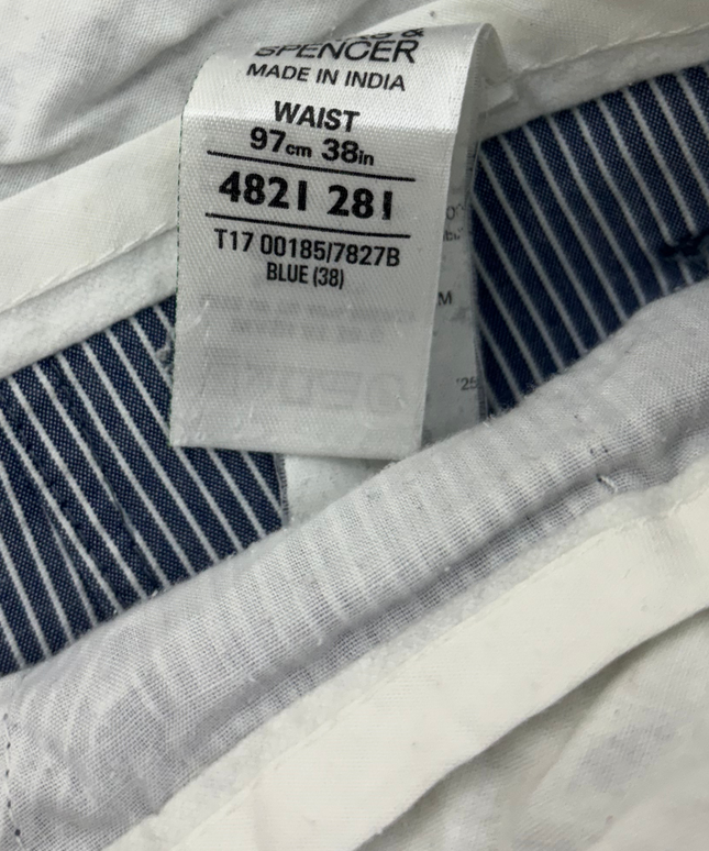 Marks & Spencer Striped Gray Cargo Shorts - XXL | Waist: 38"