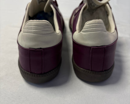 Homiro Burgundy Three Stripe Low Top Sneakers