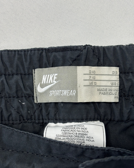 Nike Sportswear Black Cargo Capri Pants - M | Waist: 32"