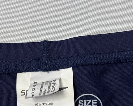 MC-06550-LGN-3PIAG4003-brand_tag