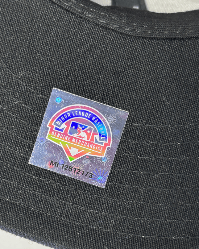 New Era 59FIFTY Black Pittsburgh Pirates Vintage P Fitted Cap