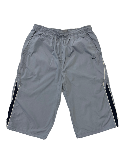 Nike Gray Mesh-Lined Athletic Training Shorts - L | Waist: 32"