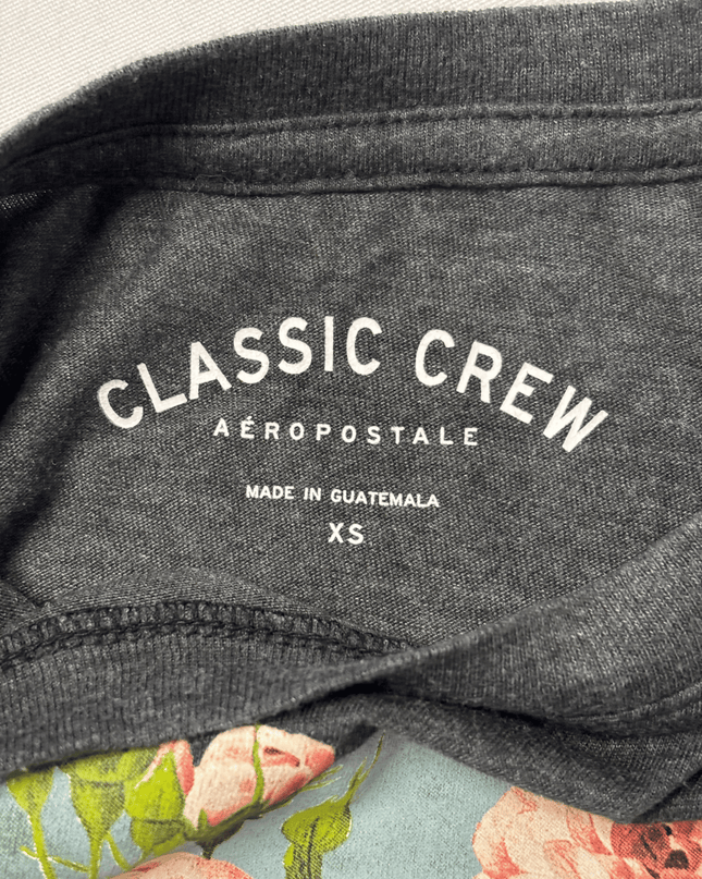Aeropostale Classic Crew Vintage Rose Graphic Charcoal T-Shirt
