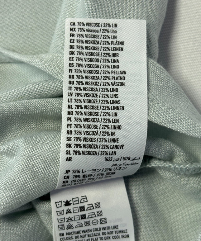 American Eagle Light Blue Linen Blend Short Sleeve Button Down Shirt