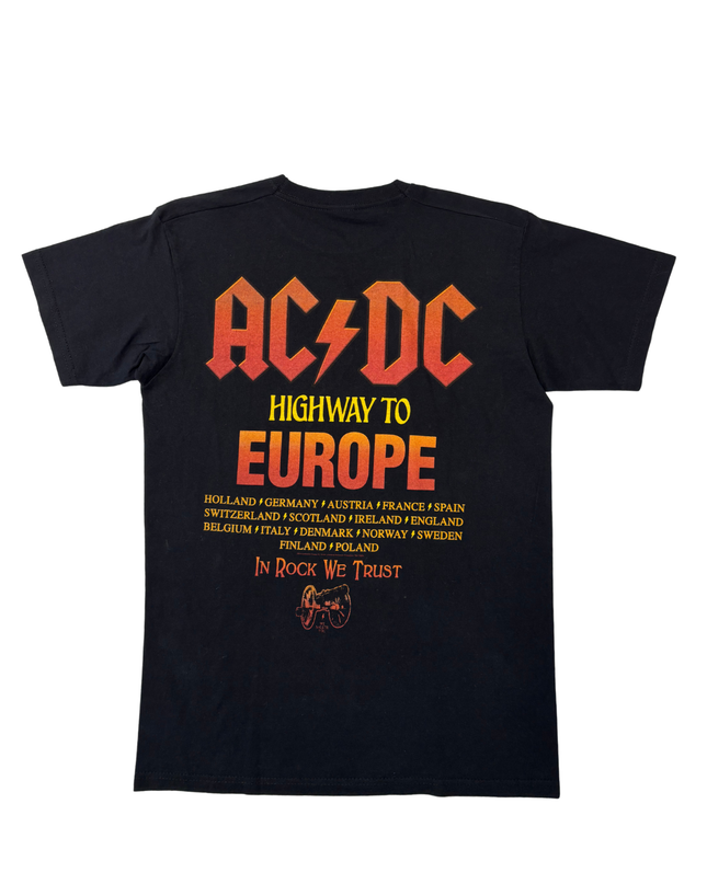 COLLECTIBLE AC/DC Rock or Bust "Highway to Europe" Tour Black Graphic T-Shirt