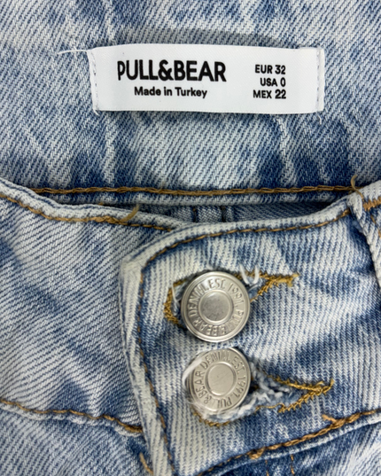 Pull&Bear Light Wash Flared Jeans - S |  Waist: 26"