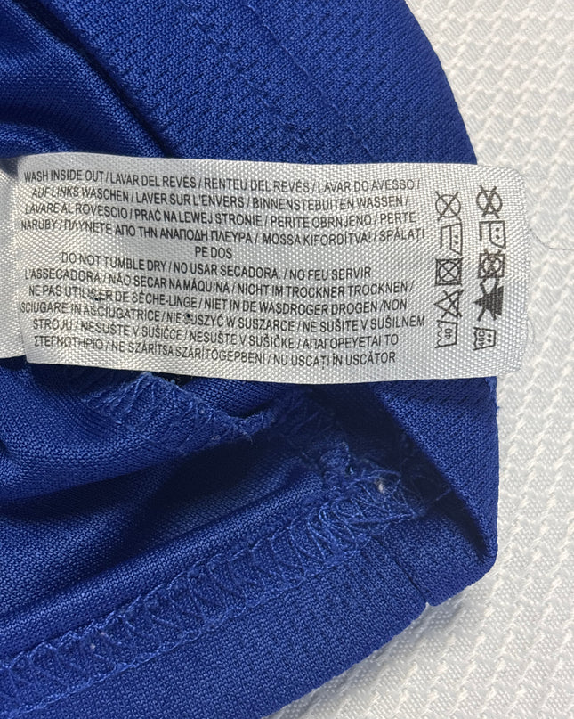 MC-06959-1313-CRCL-010-wash_tag