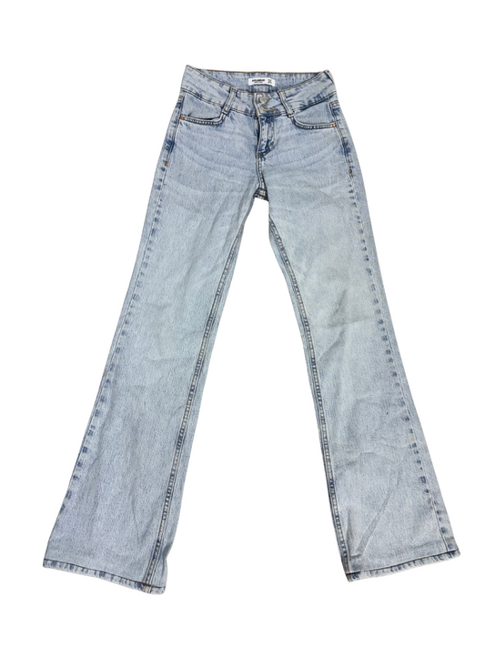 Pull&Bear Light Wash Flared Jeans - S |  Waist: 26"
