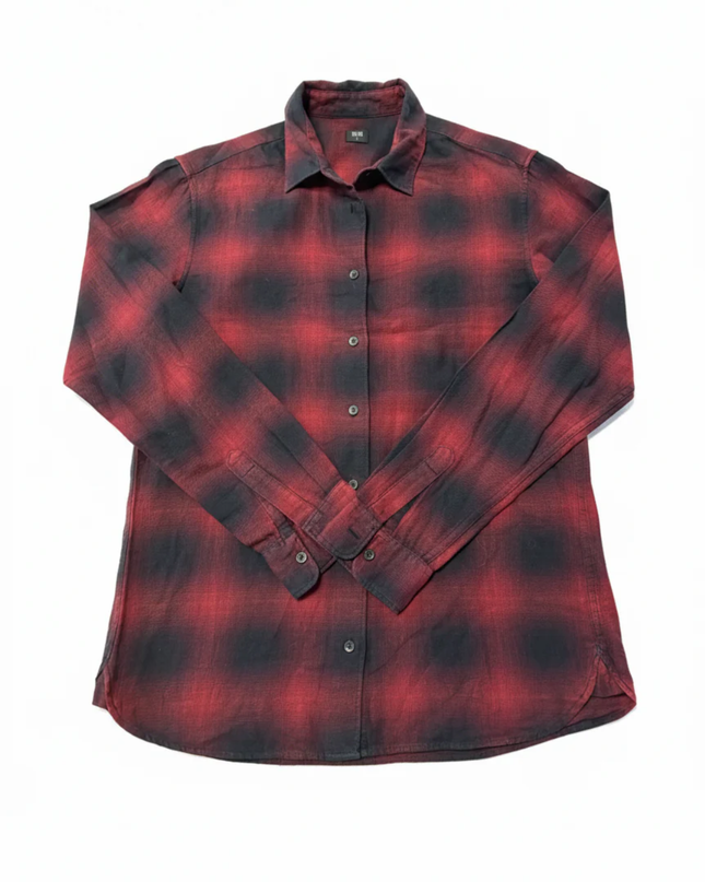 Uniqlo Red & Black Plaid Flannel Button Down Shirt