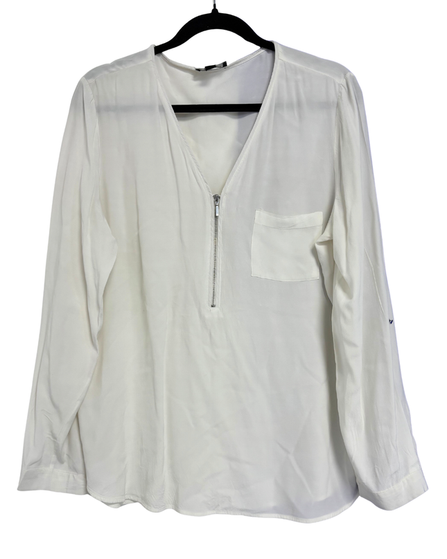 LE CHÂTEAU White Zip-Neck Pocket Blouse