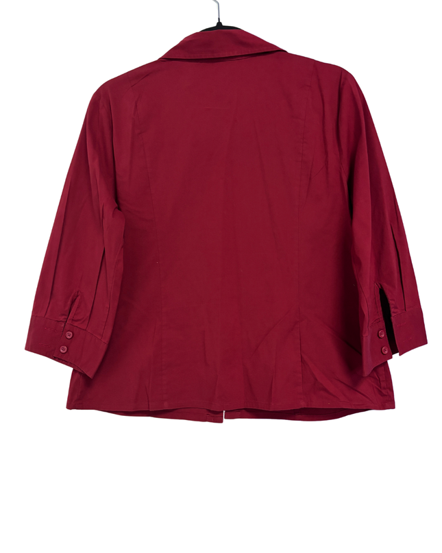 Apostrophe Red 3/4 Sleeve Button-Down Blouse