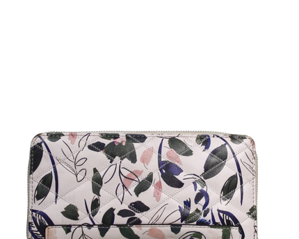 Guess White Floral Quilted Zip-Around Wallet
