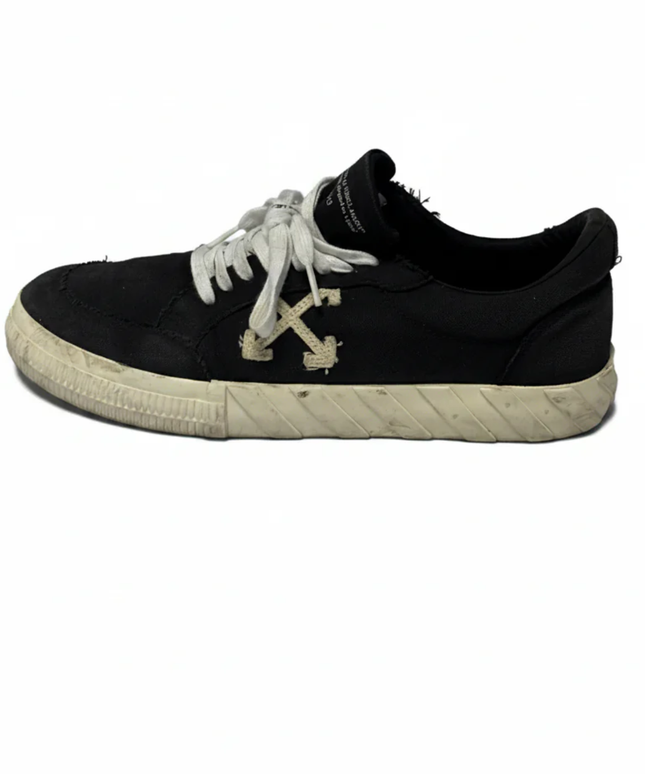 Off-White Black Low Vulcanized Canvas Sneakers W/Tag & W/Box