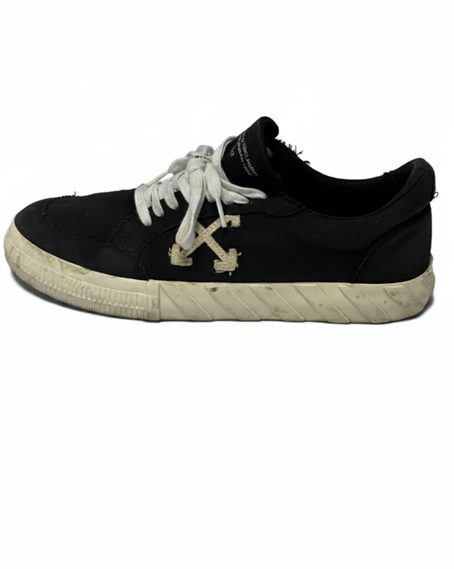 Off-White Black Low Vulcanized Canvas Sneakers W/Tag & W/Box