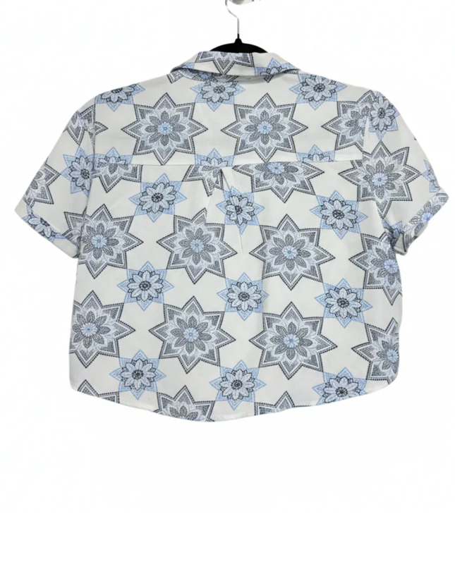 Forever 21 White/Blue Mandala Print Cropped Shirt