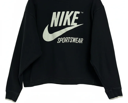 Nike Black Sportswear Graphic Sweatshirt