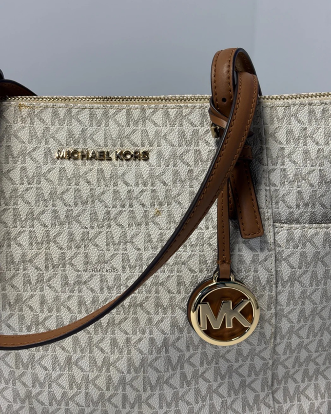 Michael Kors Jet Set Vanilla/Acorn Monogram Tote Bag W/Tags