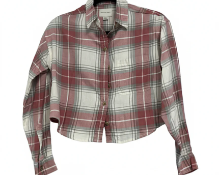 American Eagle Red Plaid Cropped Button-Up Shirt