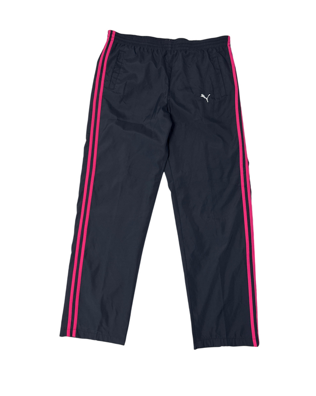 MC-05889-TRS-FKV004-front