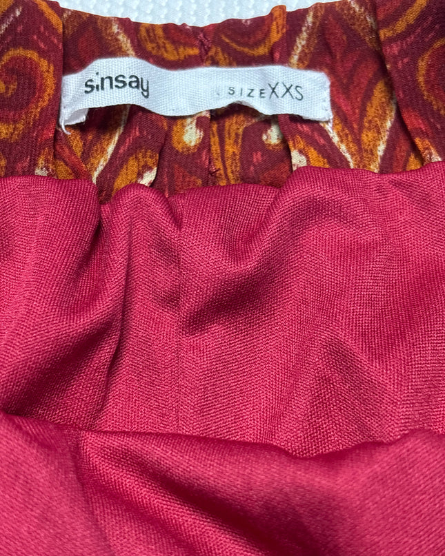 MC-06751-SKRT-3PLGZ001-brand_tag