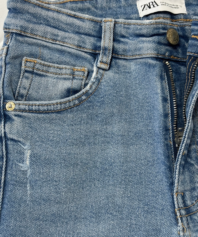 Zara Classic Skinny Fit Distressed Jeans