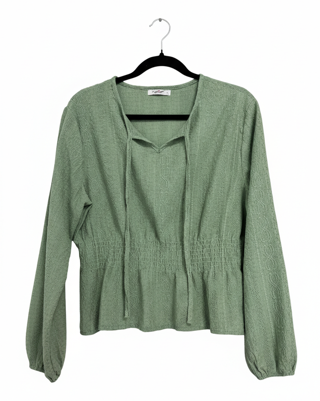 hui2ue Green Smocked Waist Tie-Neck Blouse