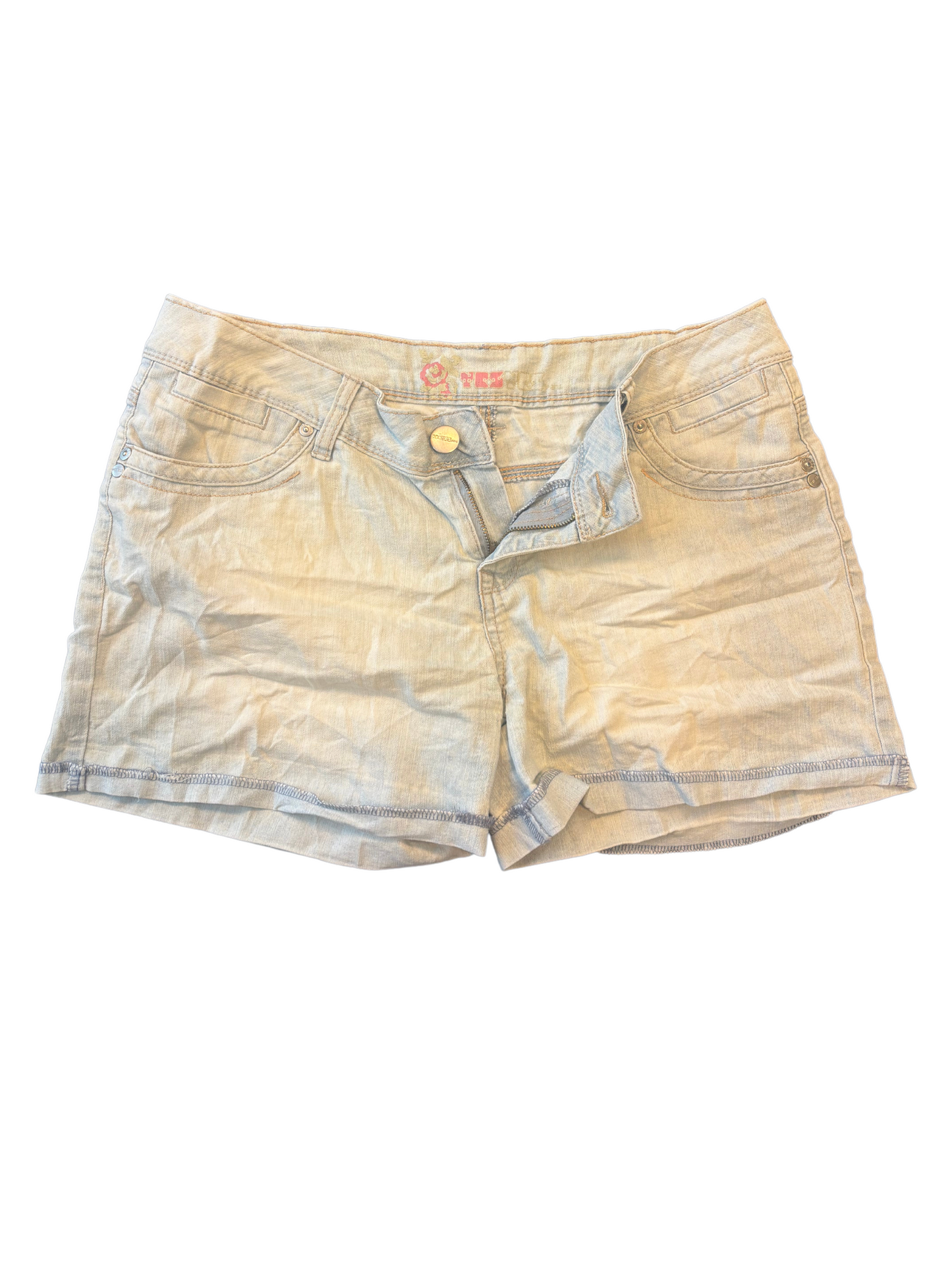 Old Navy Beige Boyfriend Shorts - XXL