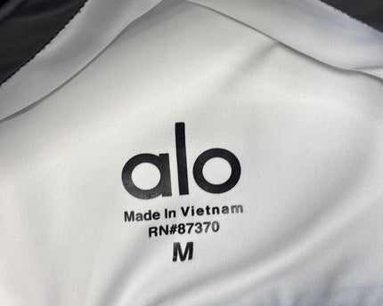 MC-07431-1342-3PCJ9-002-brand_tag