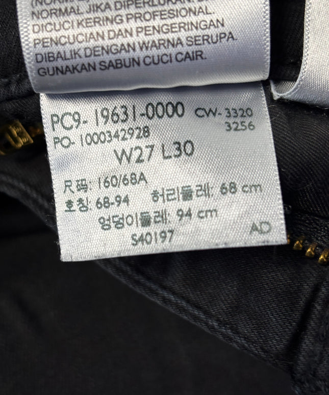 Levi's 314 Shaping Straight Leg Black Jeans