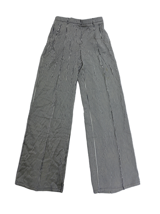 Jones New York Women Striped Pants - S