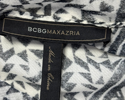 BCBGMAXAZRIA White/Black Geometric Print Sheer Kimono Shrug