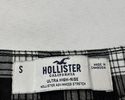 Hollister Black & White Plaid Ultra High-Rise Advanced Stretch Pants