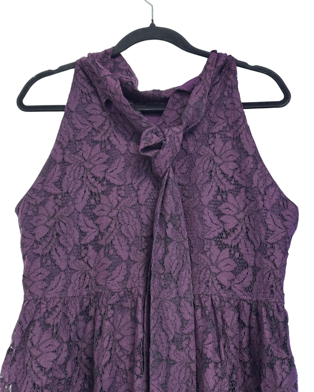 The Label Life Purple Floral Lace High-Neck Sleeveless Peplum Top
