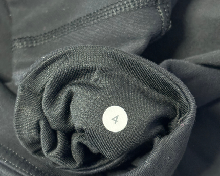 Lululemon Black Low-Rise Cropped Activewear Leggings