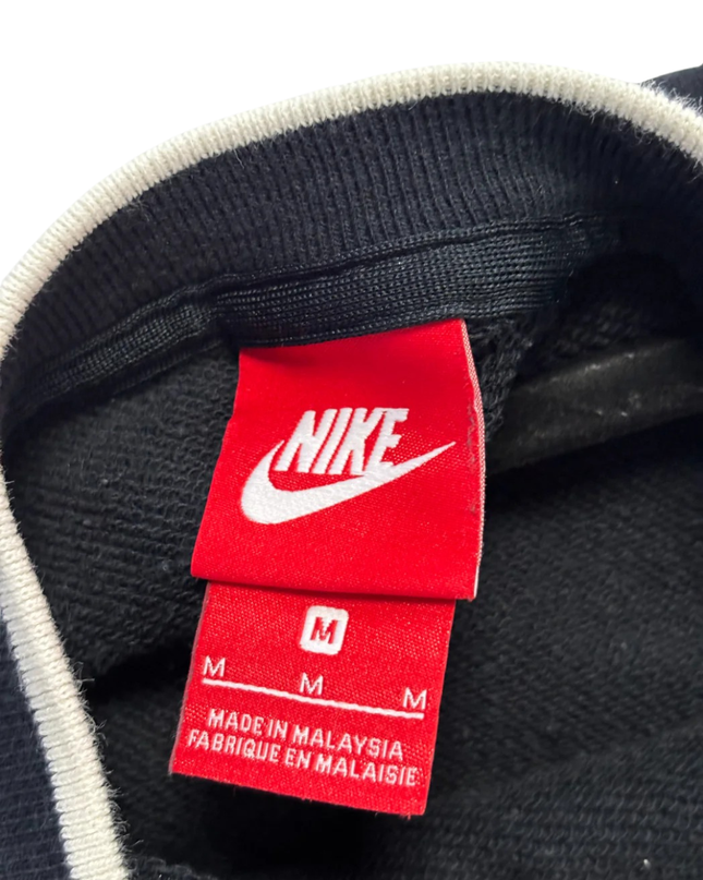 Nike Black Sportswear Graphic Sweatshirt