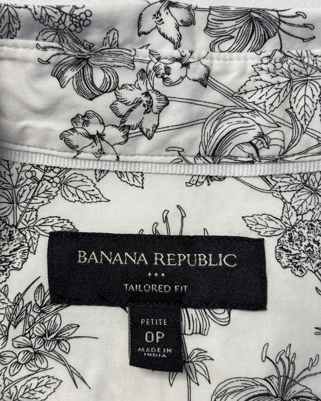 Banana Republic White/Black Floral Sleeveless Button-Down Shirt