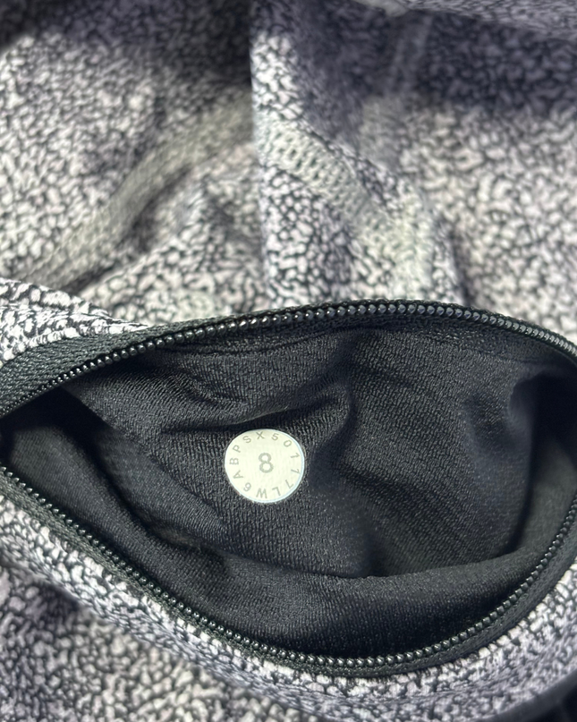 Lululemon Grey Textured Cropped Leggings