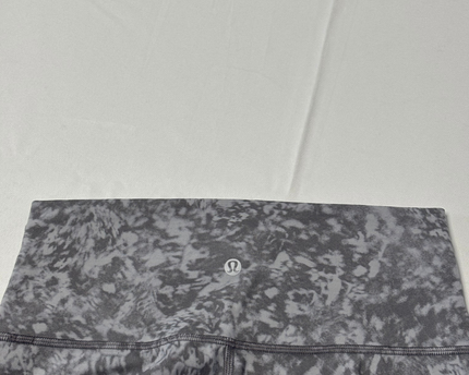 Lululemon Gray Patterned High-Rise Athletic Leggings