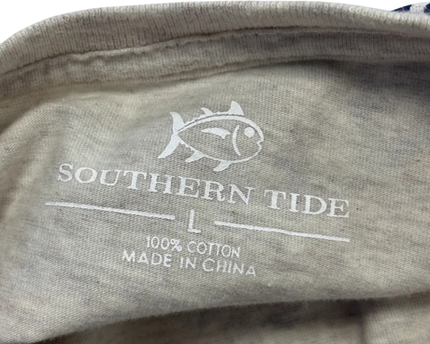 Southern Tide Grey Skipjack Graphic Pocket Tee