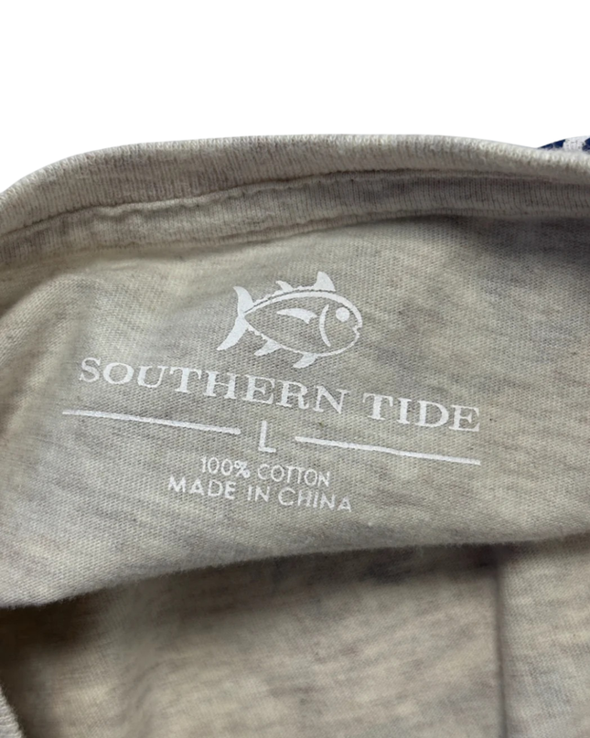 Southern Tide Grey Skipjack Graphic Pocket Tee