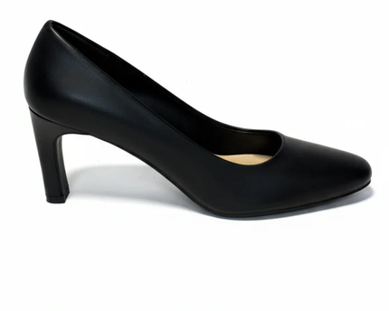 Shoemart Black Pointed Toe Heels