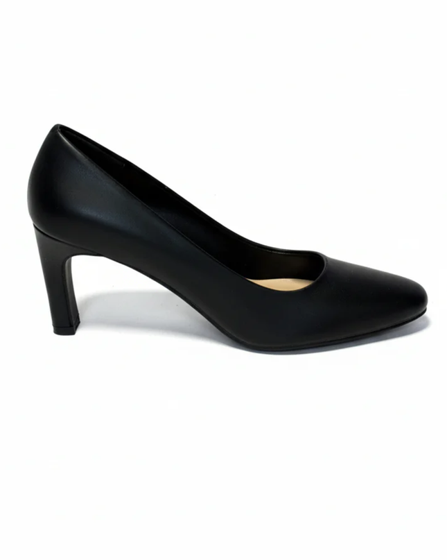 Shoemart Black Pointed Toe Heels
