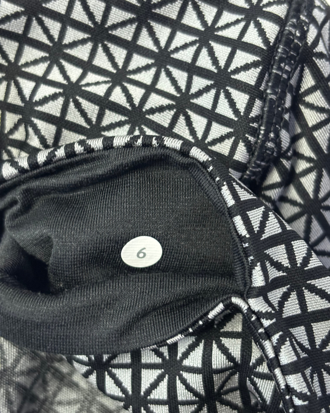 Lululemon Black and Grey Geometric Leggings