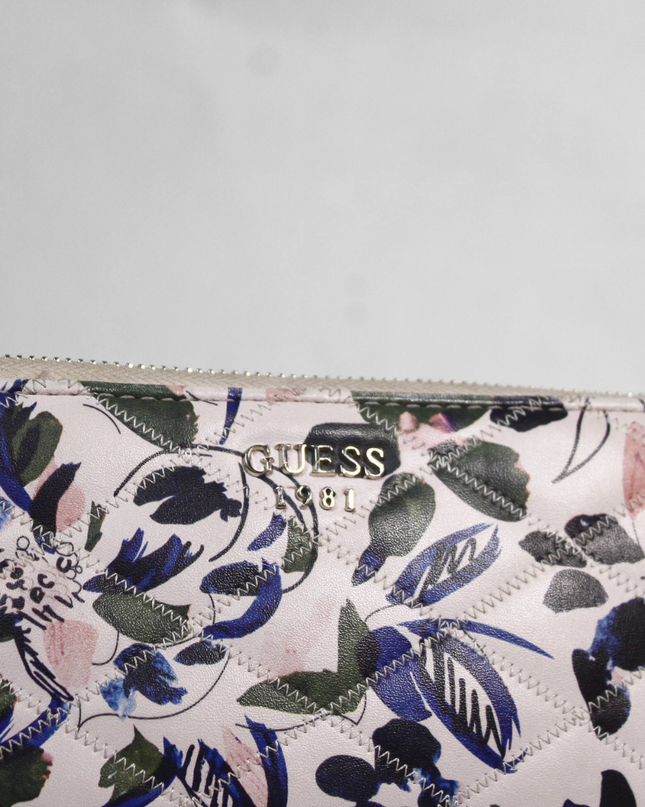 Guess White Floral Quilted Zip-Around Wallet