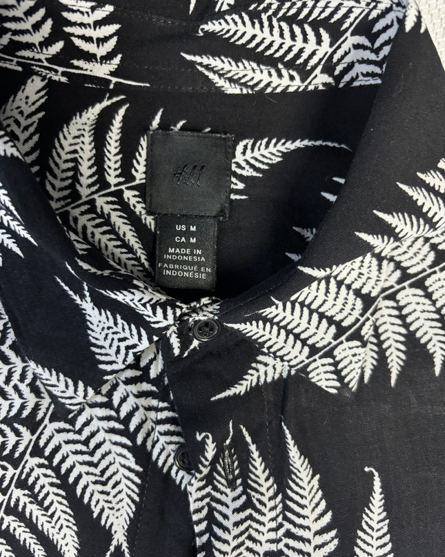 H&M Black Fern Leaf Print Long Sleeve Button Down Shirt