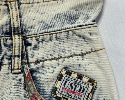 Get Used by Elie Acid Wash Blue Vintage High-Waisted Tapered Jeans