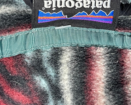Patagonia Burgundy Geometric Pattern Synchilla Snap-T Fleece Pullover