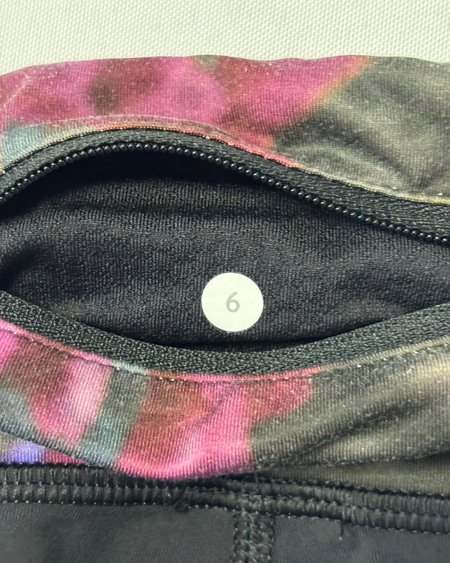 Lululemon Black Floral Waistband Capri Leggings