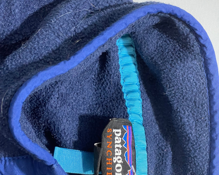 Patagonia Navy/Red Synchilla Snap-T Fleece Pullover Sweatshirt